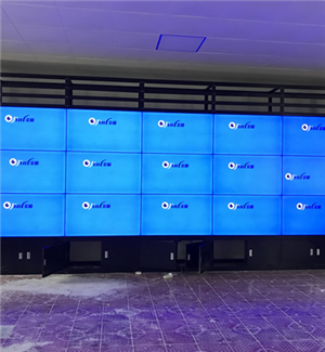 Case study of 3 * 5 46 inch cabinet style narrow edge splicing screen